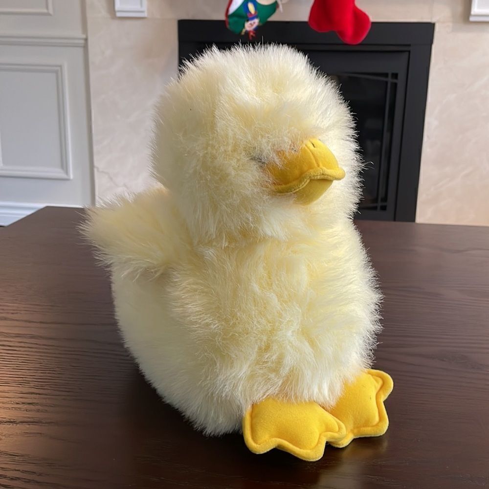 Large Fluffy Yellow Chick 11” long 13” tall Baby Chicken Excellent Used Conditi… - Picture 2 of 7